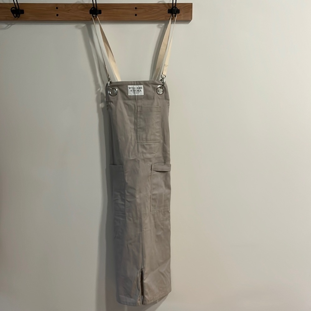NWOT Williams Sonoma Ultimate Apron